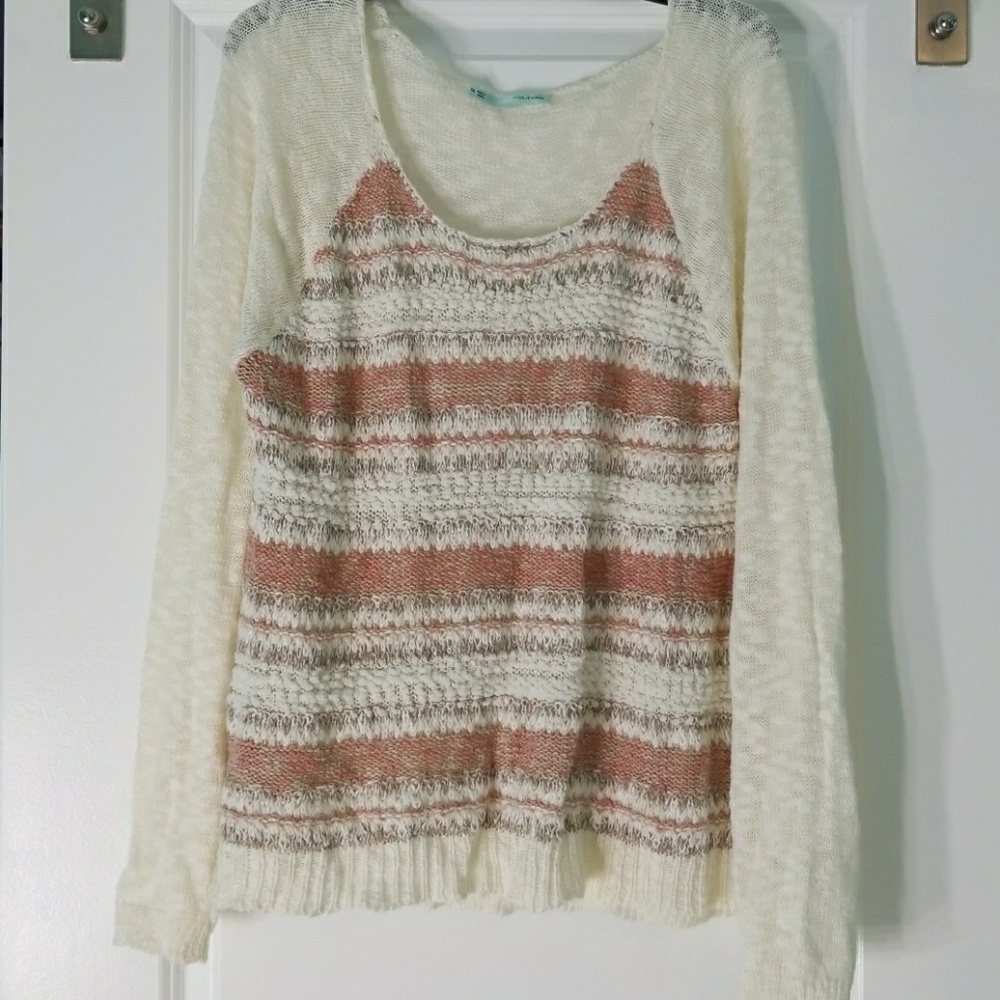 Maurices sweater